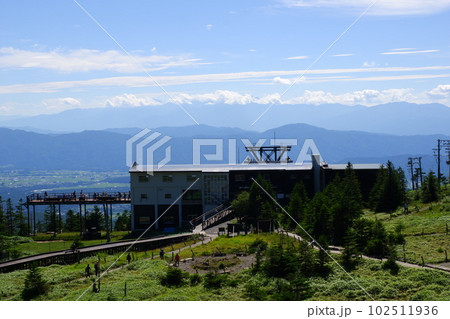 北八ヶ岳ロープウェイの山頂駅 102511936