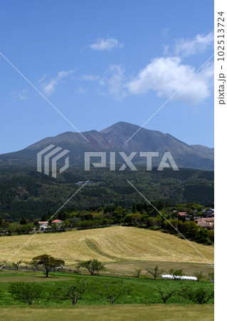 霧島連山・高千穂岳 102513724