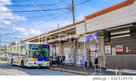 横浜市の都市風景 上星川駅 横浜市の都市風景 上星川駅 102514574