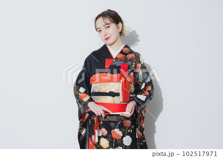 黒引き振袖　花嫁 102517971