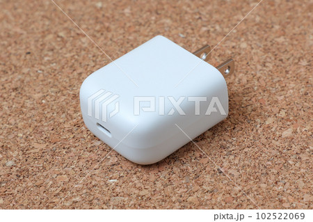 充電器、USB,OA機器,デジタル,充電、電気、パソコン、接続,USBコネクタ,電源、プラグ 充電器、USB,OA機器,デジタル,充電、電気、パソコン、接続,USBコネクタ,電源、プラグ 102522069