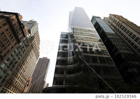 tall houses in new york manhattan 102529566