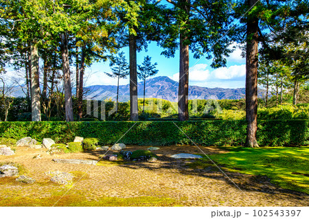 京都、洛北圓通寺の借景 102543397