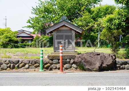 国指定史跡 相模国分寺跡 小祠 102543464
