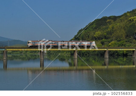 JR東海キハ25形気動車 102556833