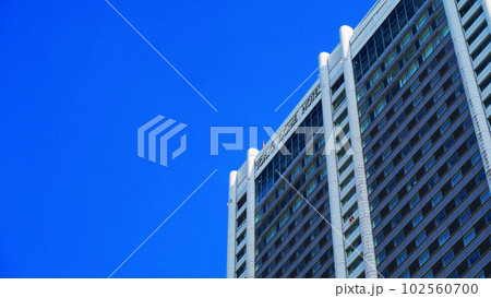 東京ドームホテルと青空の風景 東京ドームホテルと青空の風景 102560700