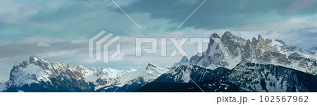 Beautiful winter mountain panorama Beautiful winter mountain panorama 102567962