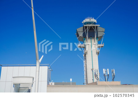 ロサンゼルス国際空港の管制塔 ロサンゼルス国際空港の管制塔 102570345