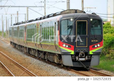 JR四国　特急「南風」（2700系） 102572835