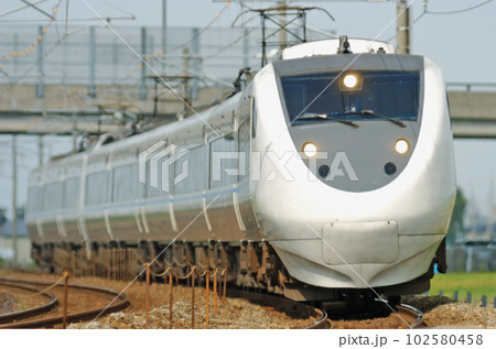 北陸本線　加賀笠間ー美川　JR西日本　681系　T02+T12編成（金沢）　サンダーバード 102580458