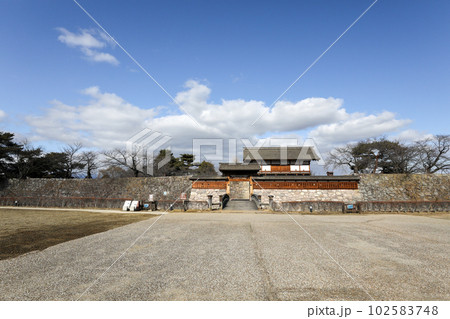 長野県　長野市　冬　松代城 102583748