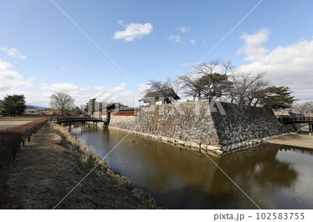 長野県　長野市　冬　松代城 102583755