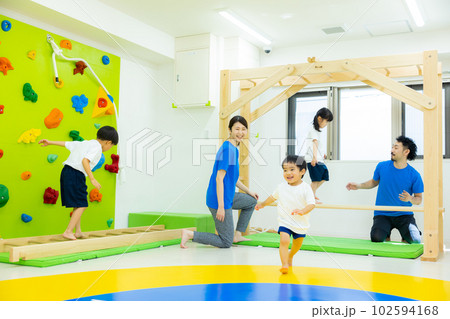 キッズ スポーツ教室  キッズ スポーツ教室  102594168