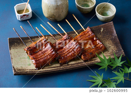 鰻の蒲焼 102600995