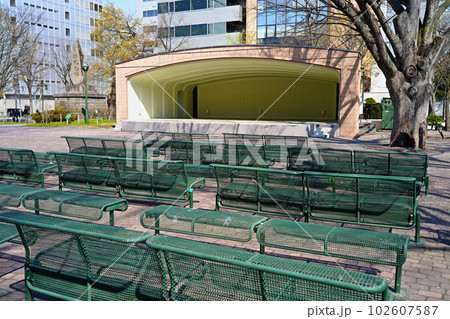 大通公園 西6丁目 野外ステージ 大通公園 西6丁目 野外ステージ 102607587
