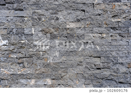天然石の壁面 102609176