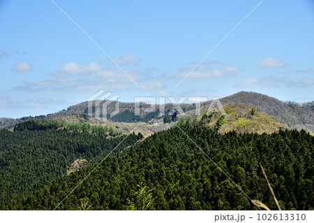 護摩壇山(ごまさんタワー)・龍神岳を望む　【和歌山県田辺市龍神村】 102613310