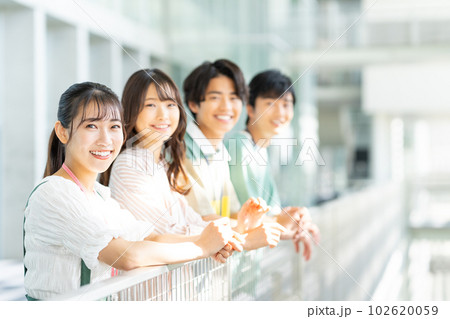 大学生 大学生 102620059