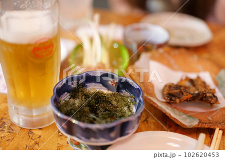 沖縄の郷土料理で乾杯 沖縄の郷土料理で乾杯 102620453