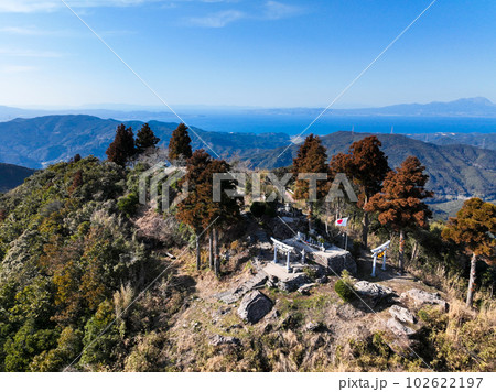 空撮:熊本県天草の空から見た倉岳神社その2 空撮:熊本県天草の空から見た倉岳神社その2 102622197