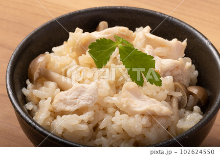 鶏ササミの炊き込みご飯 102624550