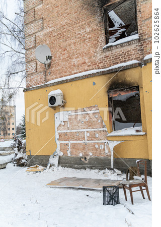 GOSTOMEL, UKRAINE - DECEMBER 02, 2022: Investigation into the theft of Banksy graffiti in Gostomel, Ukraine GOSTOMEL, UKRAINE - DECEMBER 02, 2022: Investigation into the theft of Banksy graffiti in Gostomel, Ukraine 102625864