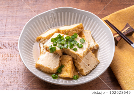 厚揚げの甘辛煮 102628649