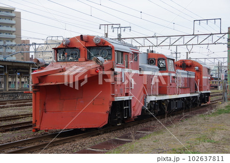 えちごトキめき鉄道 DE15ラッセル回送 直江津到着 えちごトキめき鉄道 DE15ラッセル回送 直江津到着 102637811