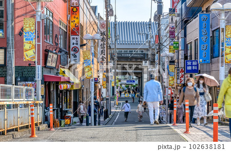 横浜市保土ケ谷の都市風景 天王町駅 横浜市保土ケ谷の都市風景 天王町駅 102638181