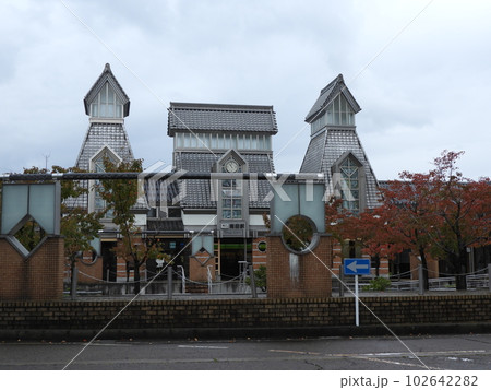 高田駅の風景 高田駅の風景 102642282