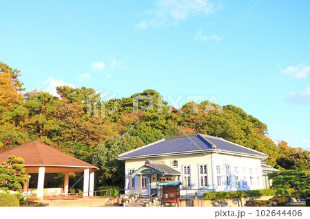 蒲郡市、海辺の文学記念館の風景 102644406