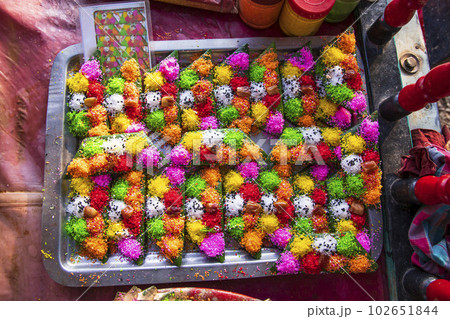 Decorated Bangladeshi Traditional garnish Colorful masala kasturi paan or betel leaf Decorated Bangladeshi Traditional garnish Colorful masala kasturi paan or betel leaf 102651844
