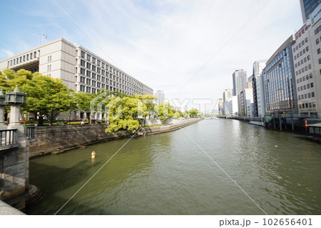 大阪市役所 淀屋橋 大阪市役所 淀屋橋 102656401