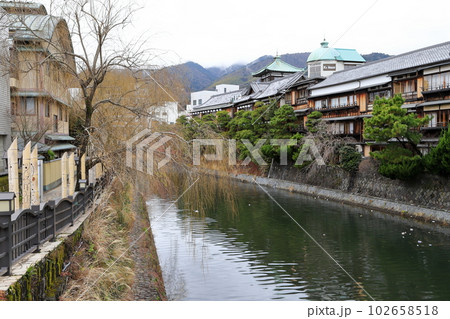 静岡県　伊東温泉 102658518