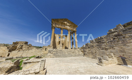 ローマ遺跡ドゥッガ・キャピトル神殿 / Dougga, Tunisia 102660459