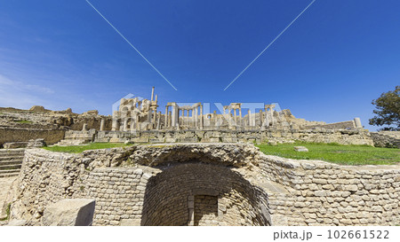 チュニジア・ドゥッガ遺跡 古代劇場 / Roman Ruins of Dougga, Tunisia チュニジア・ドゥッガ遺跡 古代劇場 / Roman Ruins of Dougga, Tunisia 102661522