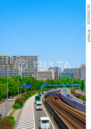 【大阪府】6月・北大阪急行で大阪モノレール・千里中央駅へ 102666230