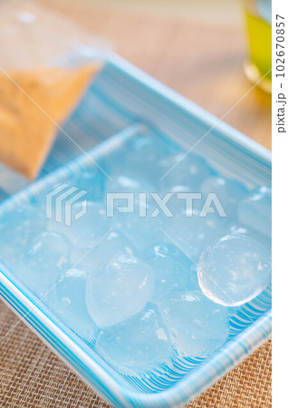 パック入りわらび餅 102670857