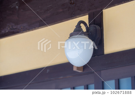 照明 照明 102671888