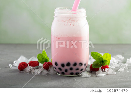 Strawberry bubble tea Strawberry bubble tea 102674470