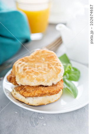 Breakfast biscuit with chicken 102674687