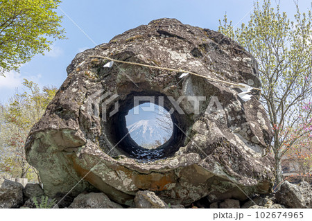 あさぎりフードパークにある溶岩樹型 あさぎりフードパークにある溶岩樹型 102674965