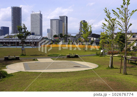 雑司が谷公園 102676774