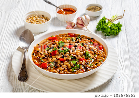 Vegan Hoppin John, savory black-eyed pea stew Vegan Hoppin John, savory black-eyed pea stew 102676865