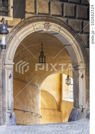Public passage through castle in Cesky Krumlov Public passage through castle in Cesky Krumlov 102682524