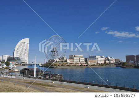 【横浜市】みなとみらいの風景 【横浜市】みなとみらいの風景 102696577