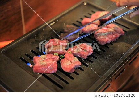 焼き肉 焼き肉 102701120