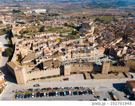 Aerial view of Montblanc, Tarragona 102701948
