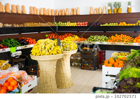 Image of fresh fruits on counter 102702571