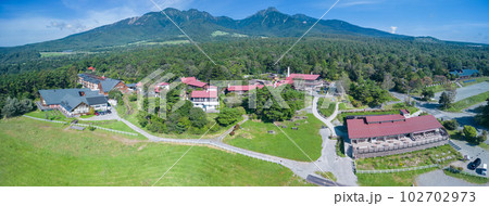 「山梨県」ドローンで清泉寮付近を空撮 北杜市 「山梨県」ドローンで清泉寮付近を空撮 北杜市 102702973